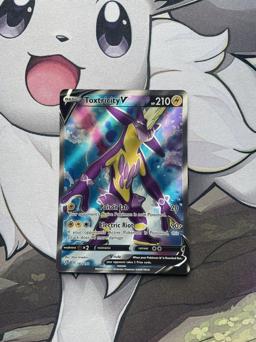 Pokémon - Toxtricity V - 182/192 - Rebel Clash - Full Art - EternaCards